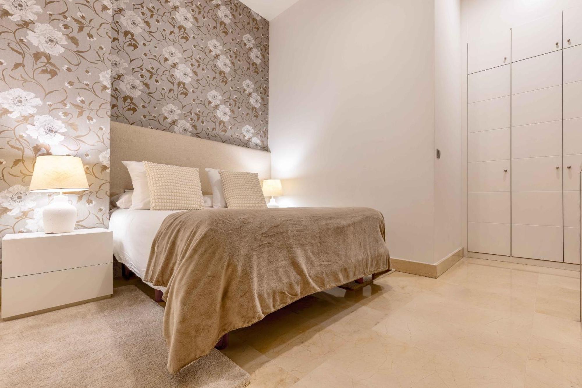 Echegaray En Madrid Apartment Exterior photo